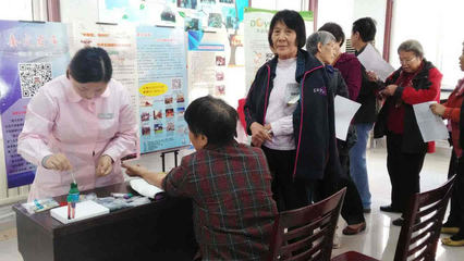 潍坊市奎文区 义诊活动进社区，健康服务暖民心